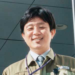 K.O.　営業部　アシスタントマネージャー