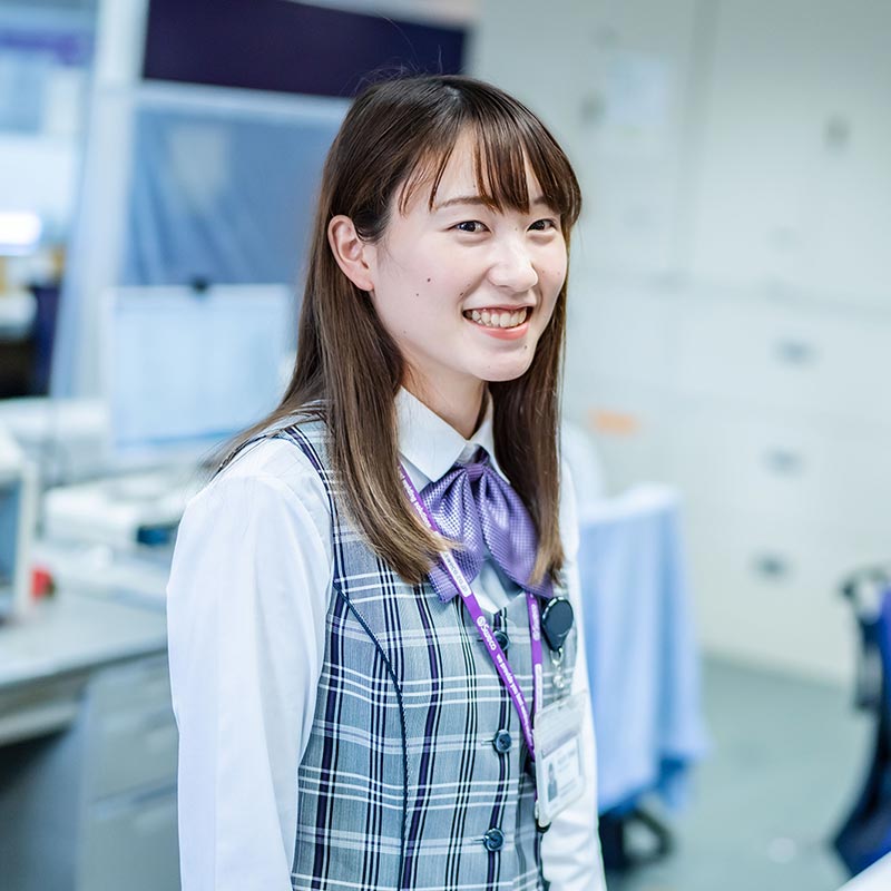 総務部 総務セクション 洲之内 里緒奈